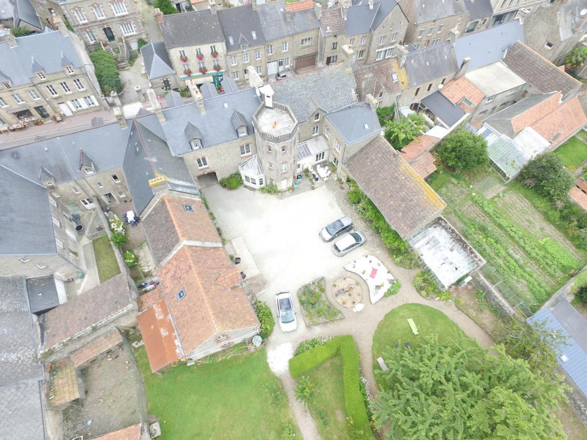 Appartement chez marîo à Saint-Pierre-Église Extérieur photo