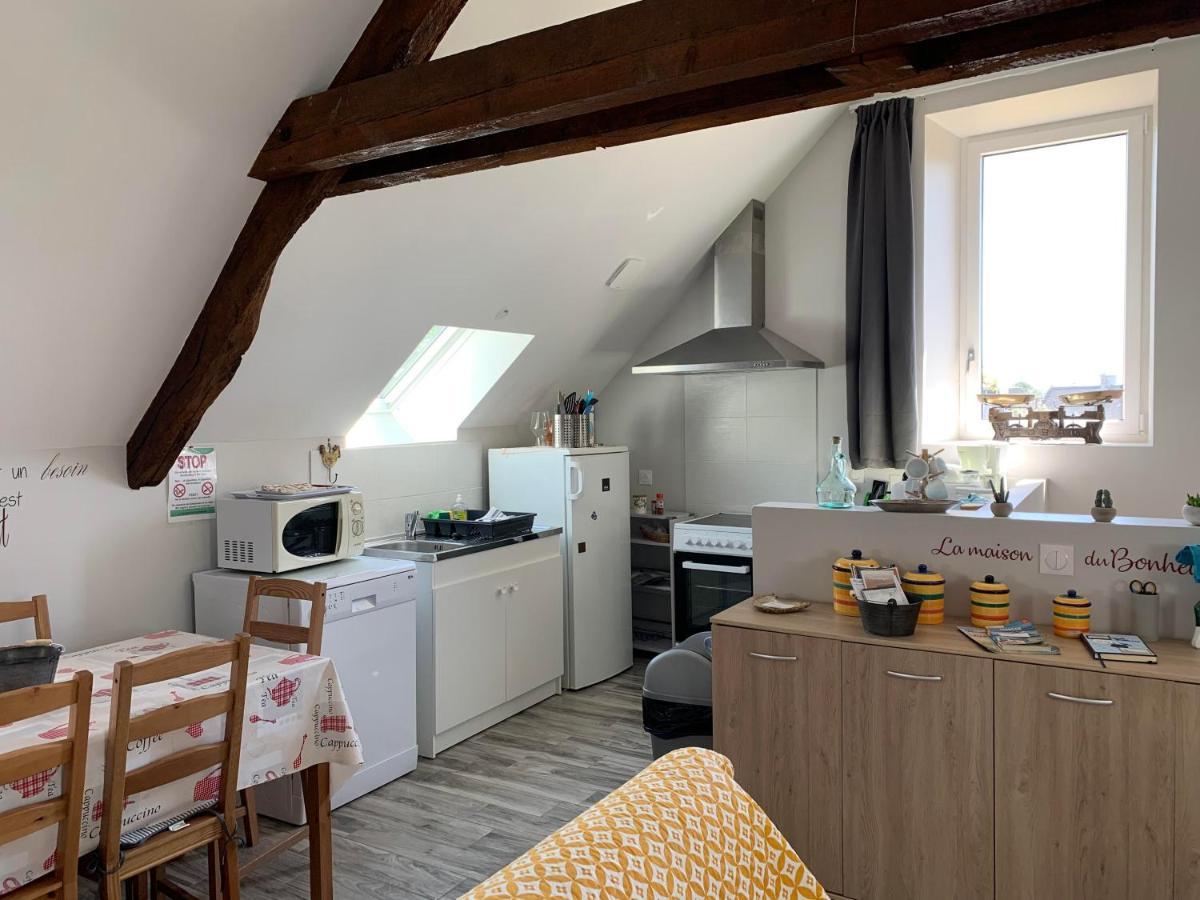 Appartement chez marîo à Saint-Pierre-Église Extérieur photo