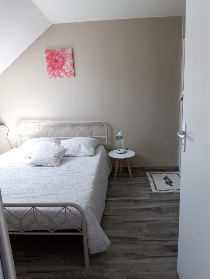 Appartement chez marîo à Saint-Pierre-Église Extérieur photo